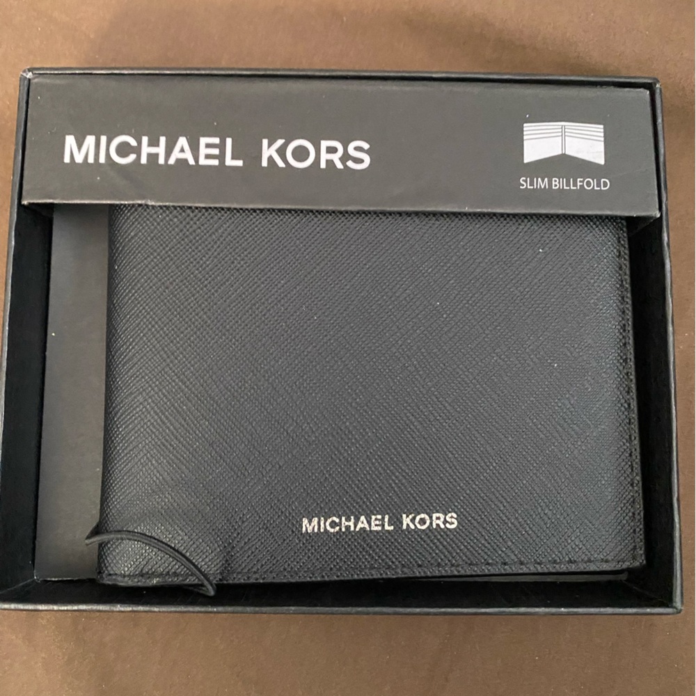 Michael Kors wallet
